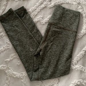 Girls size 6 ivivva leggings